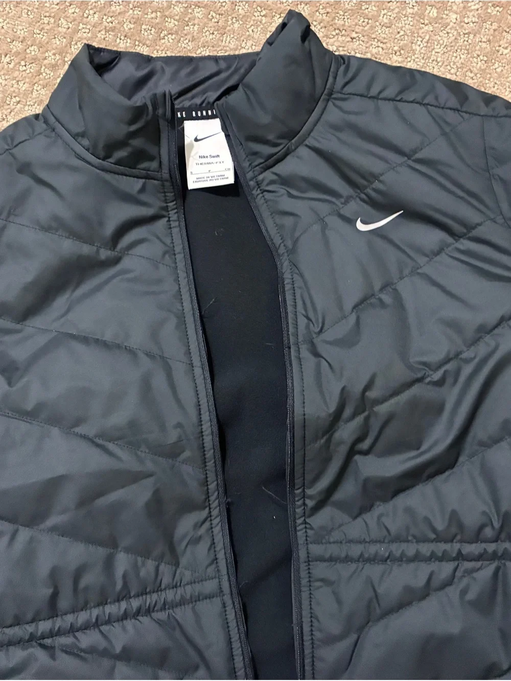 Nike warm quilted